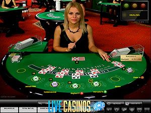Live Dealer Blackjack with Early Payout