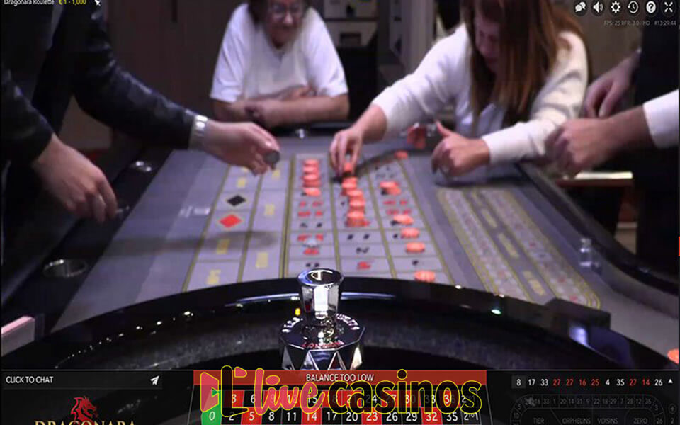 Live Dual Play Roulette